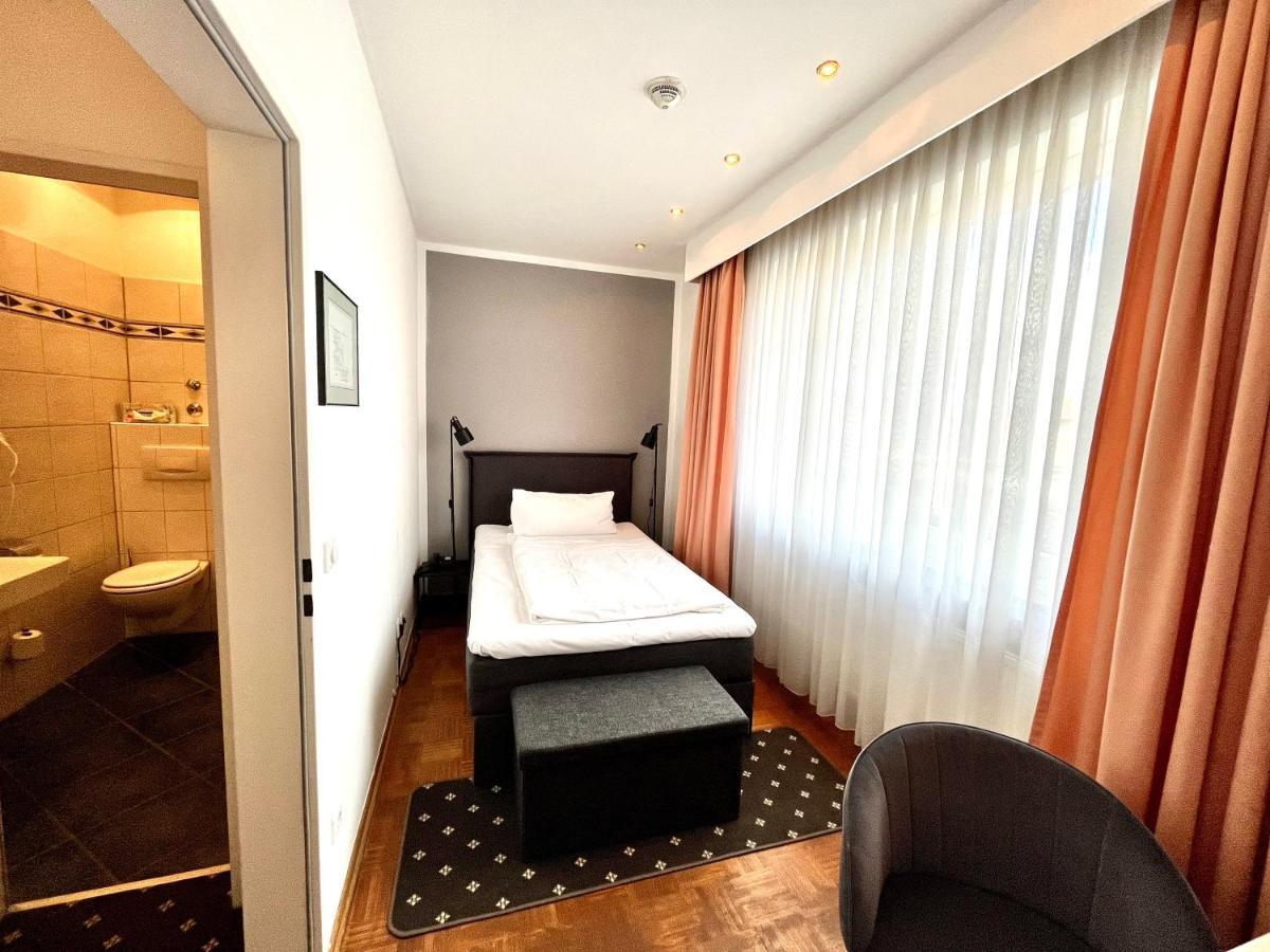 Hotel & Restaurant Westhoff Schloß Holte-Stukenbrock Εξωτερικό φωτογραφία