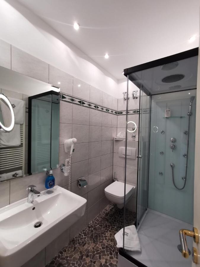 Hotel & Restaurant Westhoff Schloß Holte-Stukenbrock Εξωτερικό φωτογραφία